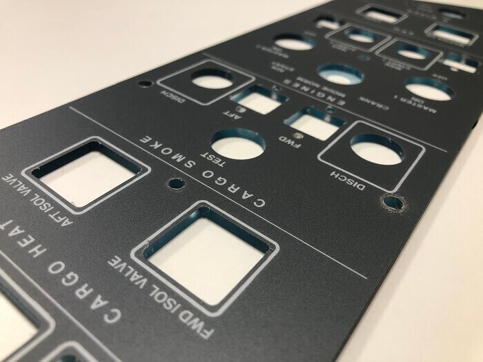 SERIG - impression Face avant rigide avec usinage 11