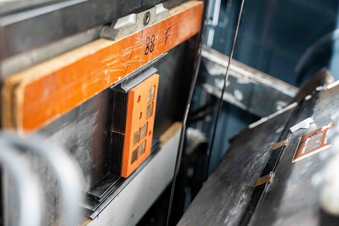 SERIG - outil embossage sur machine